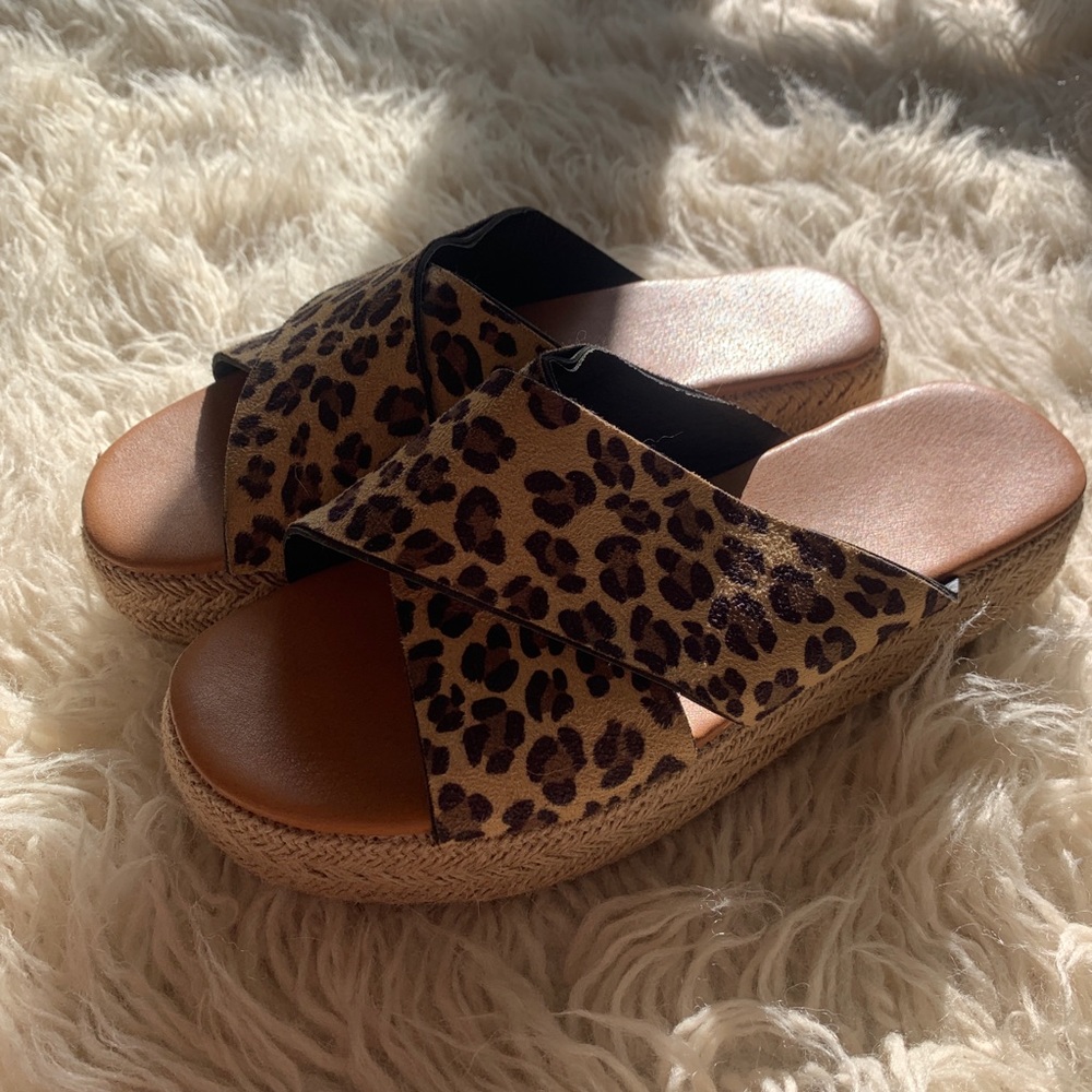 PLATFORM CHEETAH SHOES!